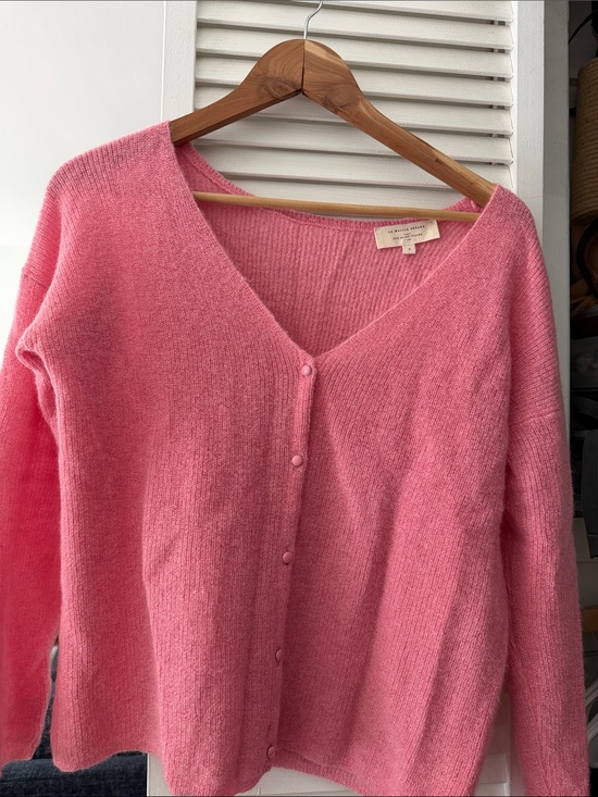 Sezane Sweaters - Sezane Pink V-Neck Button-Front Women's Cardigan